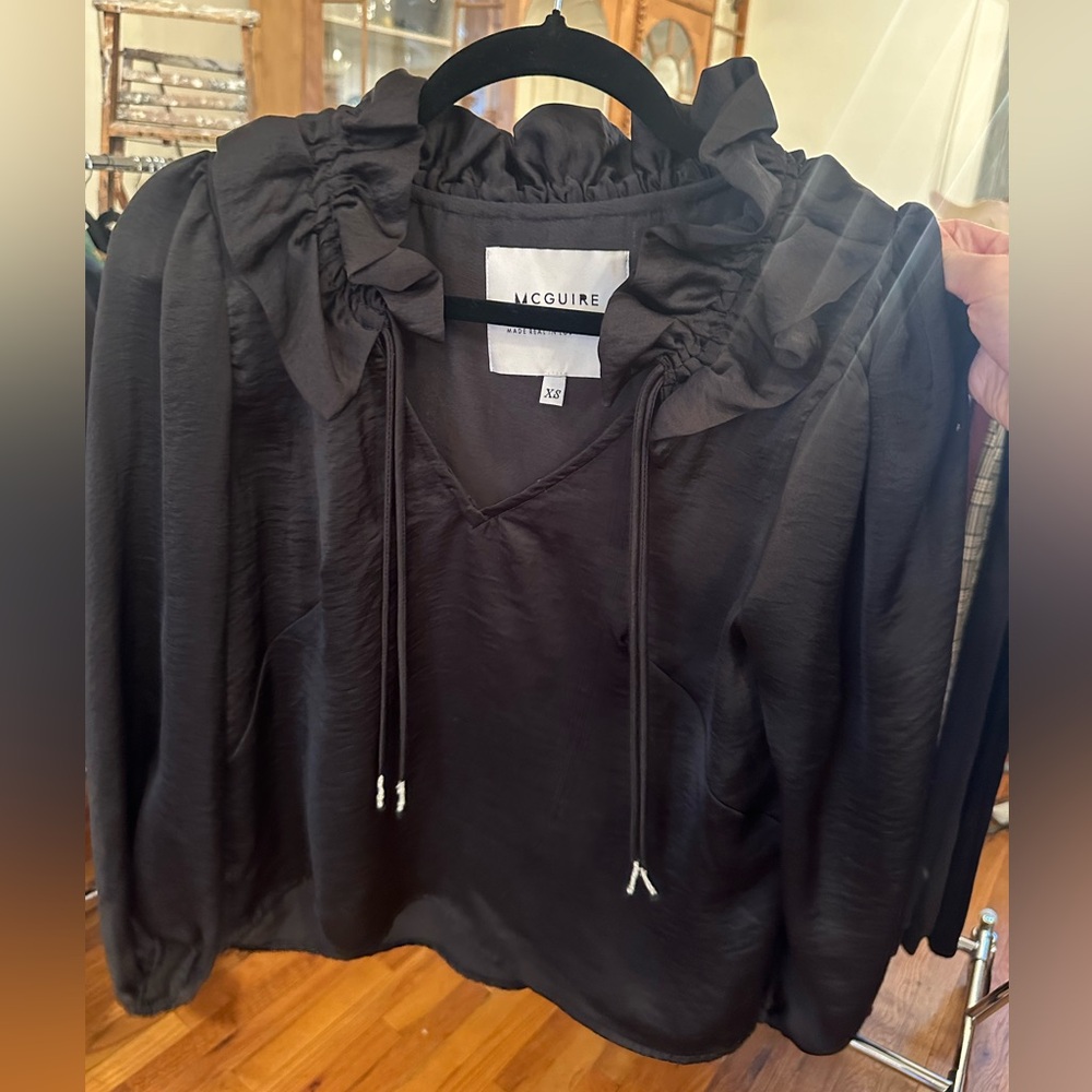NWOT MCGUIRE Silk long sleeve blouse